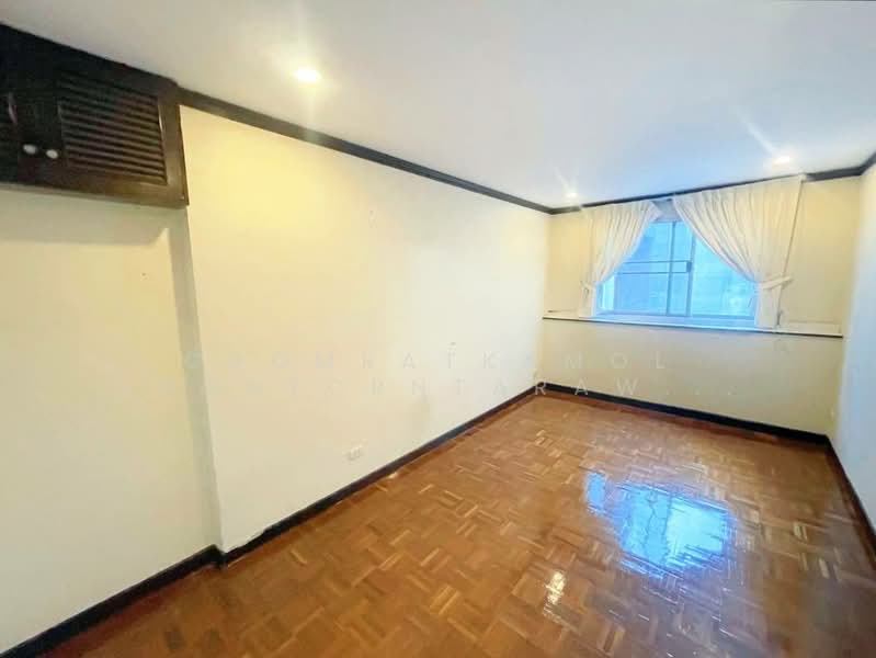 15 Suite, Bangkok, 73 1 Sukhumvit 15, Khlongtoei Nua, Watthana, Bangkok, 4 Bedrooms, 165 sqm, Condo For Sale, by Chomratkamol Soontorntarawong (Gor), 500296248 - DDproperty.com