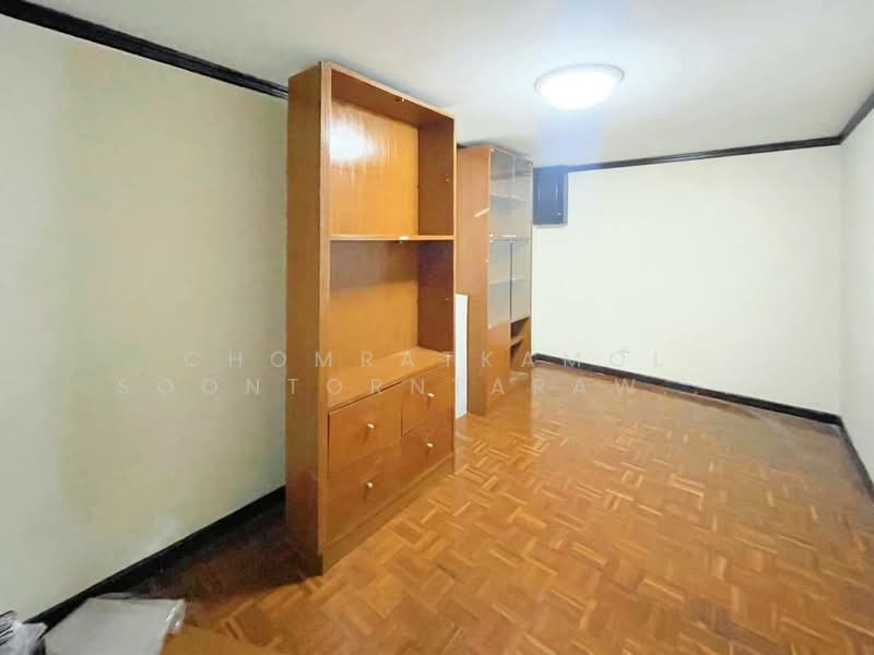 15 Suite : ฟิฟทีน สวีท, กรุงเทพ, 73 1 สุขุมวิท 15, คลองเตยเหนือ, วัฒนา, กรุงเทพ, 165 ตร.ม., คอนโด ขาย, โดย Chomratkamol Soontorntarawong (Gor), 500296248 - DDproperty.com