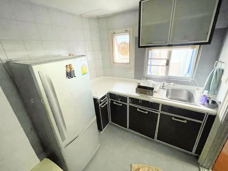 15 Suite, Bangkok, 73 1 Sukhumvit 15, Khlongtoei Nua, Watthana, Bangkok, 4 Bedrooms, 165 sqm, Condo For Sale, by Chomratkamol Soontorntarawong (Gor), 500296248 - DDproperty.com