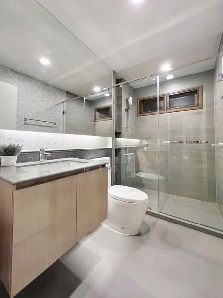 Burasiri Krungthep Kreetha, Bangkok, 95 Soi Pracha Ruam Chai, Hua Mak, Bang Kapi, Bangkok, 4 Bedrooms, 280 sqm, Single Detached House For Rent, by Chomratkamol Soontorntarawong (Gor), 500296250 - DDproperty.com