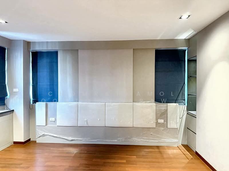 Ploenchit Terrace, Bangkok, Ploenchit, Lumphini, Pathum Wan, Bangkok, 4 Bedrooms, 374 sqm, Condo For Sale, by Chomratkamol Soontorntarawong (Gor), 500296264 - DDproperty.com