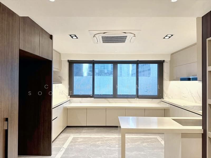 Ploenchit Terrace, Bangkok, Ploenchit, Lumphini, Pathum Wan, Bangkok, 4 Bedrooms, 374 sqm, Condo For Sale, by Chomratkamol Soontorntarawong (Gor), 500296264 - DDproperty.com