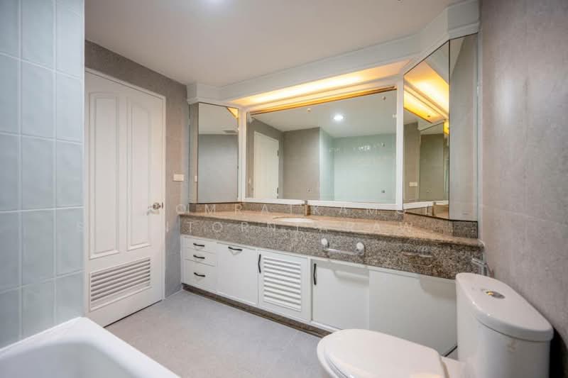 Las Colinas, Bangkok, Sukhumvit 21 Road, Khlongtoei Nua, Watthana, Bangkok, 3 Bedrooms, 240 sqm, Condo For Sale, by Chomratkamol Soontorntarawong (Gor), 500296266 - DDproperty.com
