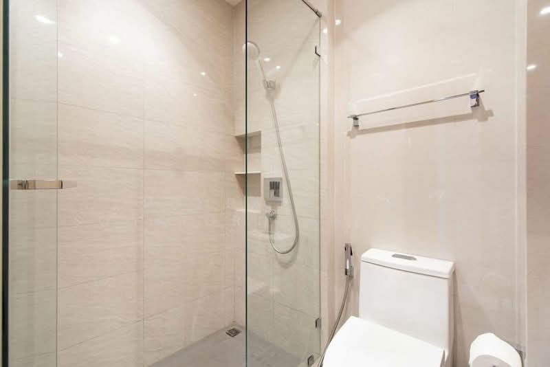 Maru Ekkamai 2, Bangkok, 70-5 Sukhumvit 63 Road, Phra Kanong Nua, Watthana, Bangkok, 2 Bedrooms, 55 sqm, Condo For Sale, by Chomratkamol Soontorntarawong (Gor), 500296273 - DDproperty.com