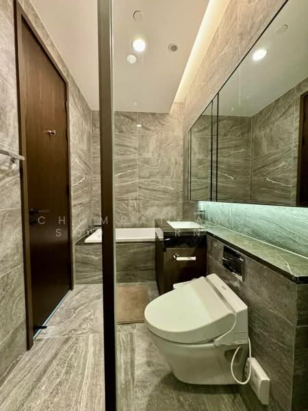 The Esse Sukhumvit 36, Bangkok, Soi Sukhumvit 36, Sukhumvit Road, Phra Kanong, Khlong Toei, Bangkok, 2 Bedrooms, 77 sqm, Condo For Rent, by Chomratkamol Soontorntarawong (Gor), 500296275 - DDproperty.com