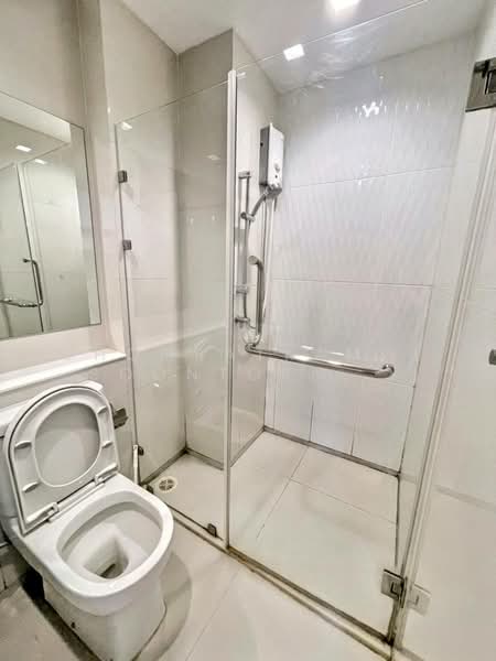 Life One Wireless, Bangkok, 1 Wireless Road, Lumphini, Pathum Wan, Bangkok, Studio, 28 sqm, Condo For Sale, by Chomratkamol Soontorntarawong (Gor), 500296296 - DDproperty.com