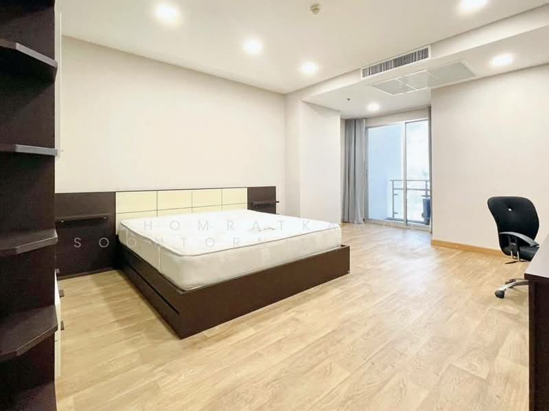 Nusasiri Grand, Bangkok, Soi Sukhumvit 42, Phra Kanong, Khlong Toei, Bangkok, 2 Bedrooms, 80 sqm, Condo For Sale, by Chomratkamol Soontorntarawong (Gor), 500296348 - DDproperty.com
