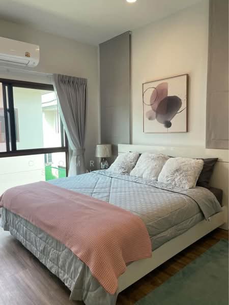 Burasiri Krungthep Kreetha, Bangkok, 95 Soi Pracha Ruam Chai, Hua Mak, Bang Kapi, Bangkok, 4 Bedrooms, 238 sqm, Single Detached House For Rent, by Chomratkamol Soontorntarawong (Gor), 500296366 - DDproperty.com