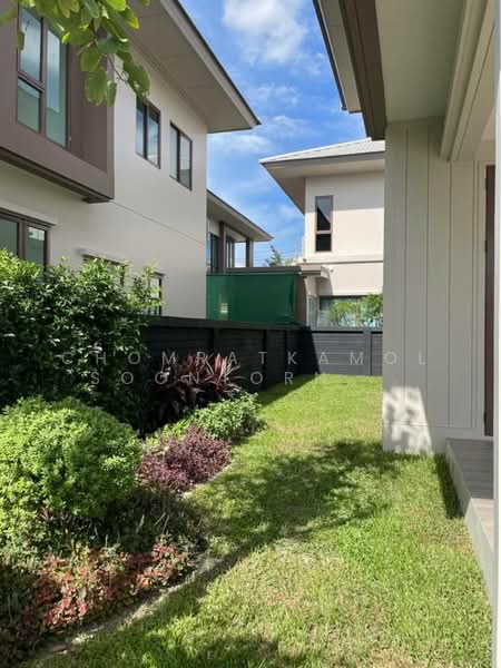 Burasiri Krungthep Kreetha, Bangkok, 95 Soi Pracha Ruam Chai, Hua Mak, Bang Kapi, Bangkok, 4 Bedrooms, 238 sqm, Single Detached House For Rent, by Chomratkamol Soontorntarawong (Gor), 500296366 - DDproperty.com