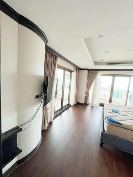State Tower : อาคารสเตททาวเวอร์, กรุงเทพ, 1055 ถนนสีลม, สีลม, บางรัก, กรุงเทพ, 347 ตร.ม., คอนโด ขาย, โดย Chomratkamol Soontorntarawong (Gor), 500296370 - DDproperty.com