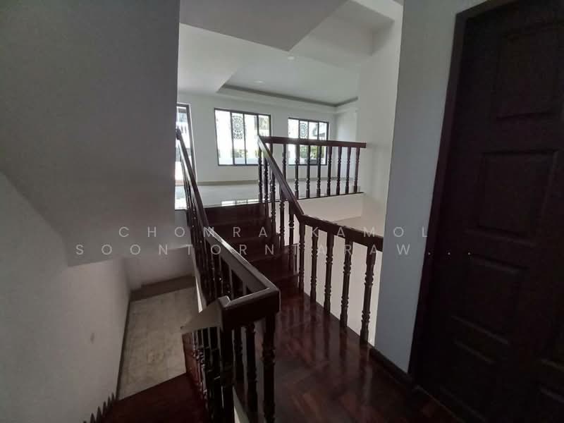 Lee place Pattanakarn Condominium, Bangkok, Pattanakarn 7 Pattanakarn, Prawet, Prawet, Bangkok, 3 Bedrooms, 250 sqm, Townhouse For Rent, by Chomratkamol Soontorntarawong (Gor), 500296399 - DDproperty.com