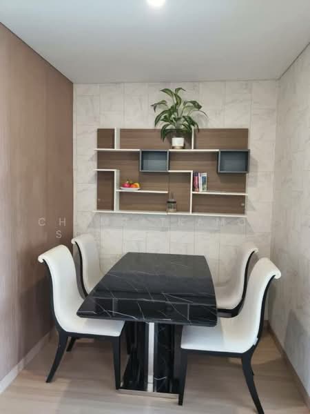 Lumpini Suite Phetchaburi-Makkasan, Bangkok, 1515 Phetchaburi Rd, Makkasan, Ratchathewi, Bangkok, 2 Bedrooms, 47 sqm, Condo For Rent, by Chomratkamol Soontorntarawong (Gor), 500296404 - DDproperty.com