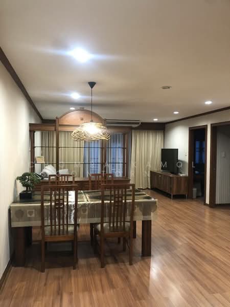 Acadamia Grand Tower, Bangkok, Soi Sukhumvit 43, Khlong Tan Nua, Watthana, Bangkok, 2 Bedrooms, 92 sqm, Condo For Sale, by Chomratkamol Soontorntarawong (Gor), 500296409 - DDproperty.com