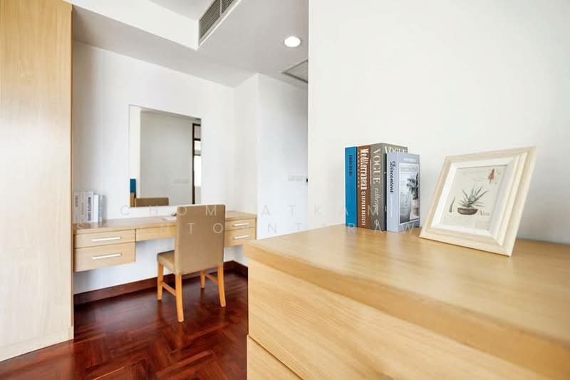 The Grand Sethiwan, Bangkok, 82 Soi Sukhumvit 24, Khong Tan, Khlong Toei, Bangkok, 2 Bedrooms, 150 sqm, Condo For Rent, by Chomratkamol Soontorntarawong (Gor), 500296419 - DDproperty.com