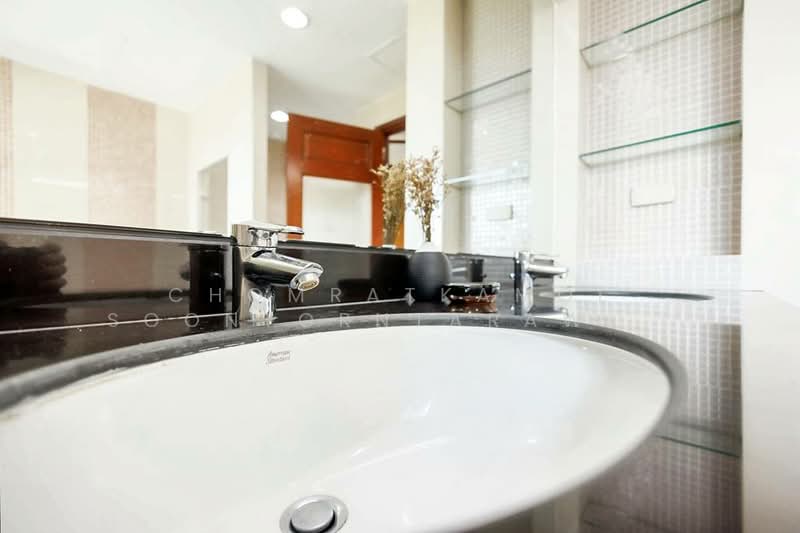 The Grand Sethiwan, Bangkok, 82 Soi Sukhumvit 24, Khong Tan, Khlong Toei, Bangkok, 2 Bedrooms, 150 sqm, Condo For Rent, by Chomratkamol Soontorntarawong (Gor), 500296419 - DDproperty.com