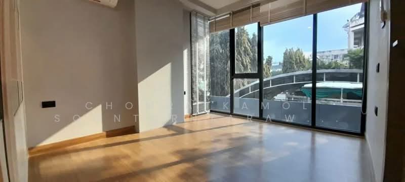 Fynn Aree, Bangkok, Soi Phaholyothin 7, Phaholyothin Road, Samsen Nai, Phaya Thai, Bangkok, 2 Bedrooms, 47 sqm, Condo For Sale, by Chomratkamol Soontorntarawong (Gor), 500296424 - DDproperty.com