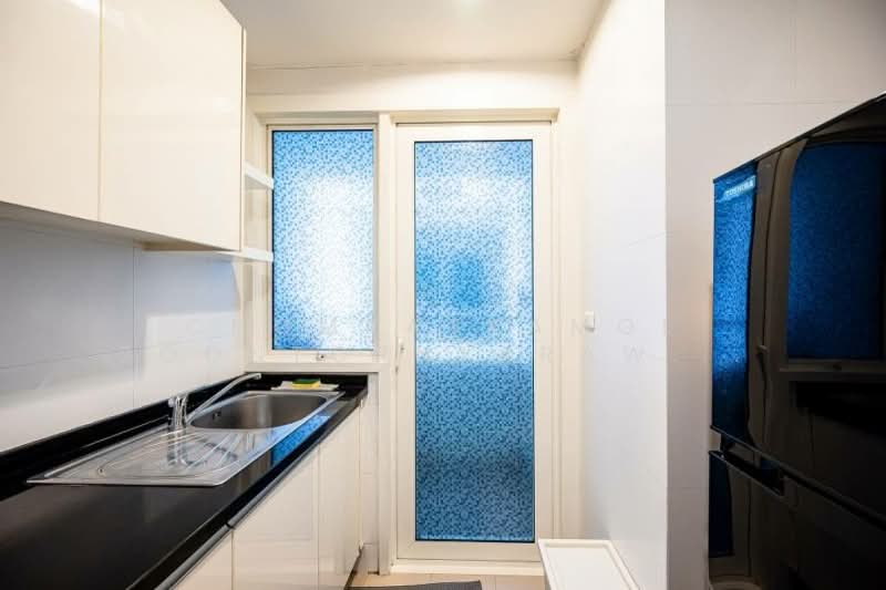 Siri Residence, Bangkok, 21 Soi Sukhumvit 24, Khong Tan, Khlong Toei, Bangkok, 1 Bedroom, 60 sqm, Condo For Sale, by Chomratkamol Soontorntarawong (Gor), 500296426 - DDproperty.com