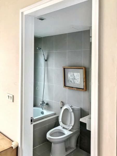 Noble Remix, Bangkok, 772 Soi Sukhumvit 36, Sukhumvit Road, Khong Tan, Khlong Toei, Bangkok, 1 Bedroom, 61 sqm, Condo For Sale, by Chomratkamol Soontorntarawong (Gor), 500296429 - DDproperty.com
