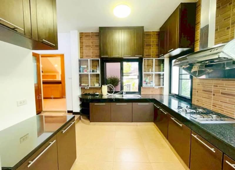 ไม่พบโครงการ, Bangkok, ซอยรัชดาภิเษก 28-32, Chan Kasem, Chatuchak, Bangkok, 6 Bedrooms, 450 sqm, Single Detached House For Rent, by ณัฐพงศ์ สุนทรอรุณ, 500296446 - DDproperty.com