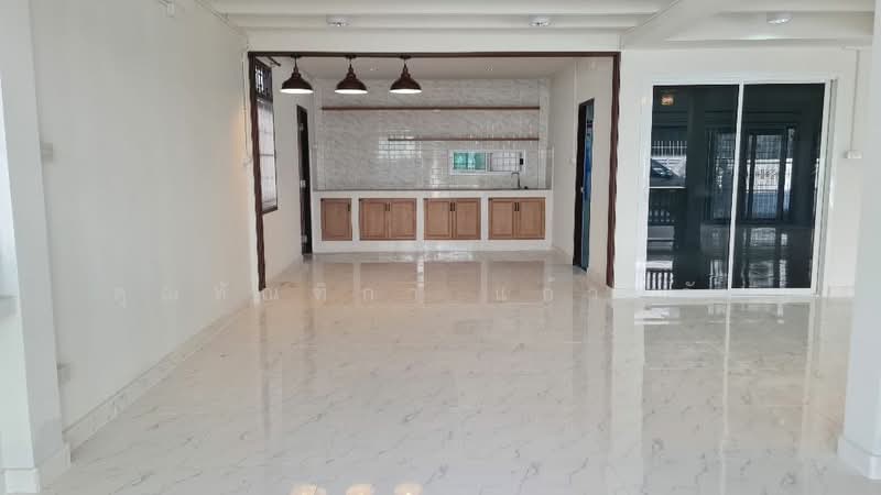 บ้านเช่าโชคชัย4 ลาดพร้าว53 ตกแต่งโฮมออฟฟิต สไตล์โมเดรินส์ ห้องนอนใหญ่ ห้องโถง กว้างอลังการใช้ประโยช, กรุงเทพ, ลาดพร้าว, ลาดพร้าว, กรุงเทพ, 650 ตร.ม., บ้านเดี่ยว ให้เช่า, โดย คุณทัณฑิกา แก้วปู่วัด, 500296447 - DDproperty.com