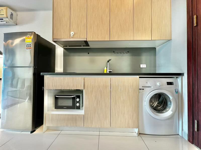 Laguna Beach Resort 3-The Maldives, Chon Buri (Pattaya), Soi Jomtien 9, Bang Lamung, Bang Lamung (Pattaya), Chon Buri (Pattaya), 1 Bedroom, 41 sqm, Condo For Sale, by Regina Nuengjamnong, 500296454 - DDproperty.com