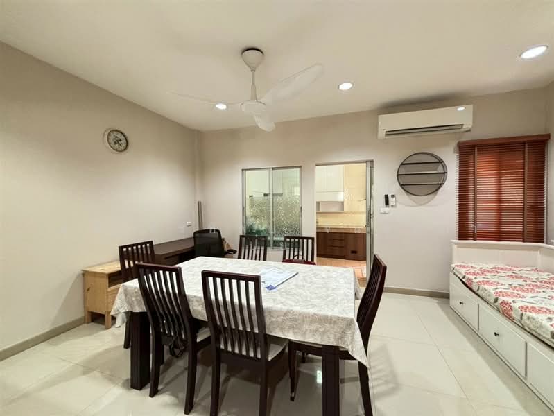 Baan Klang Krung Grande Vienna Rama 3, Bangkok, Rama 3 Road, Bang Pong Pang, Yan Nawa, Bangkok, 3 Bedrooms, 180 sqm, Townhouse For Sale, by คุณ พรทิพย์ จันทร์หา (ปุ๋ย), 500296462 - DDproperty.com