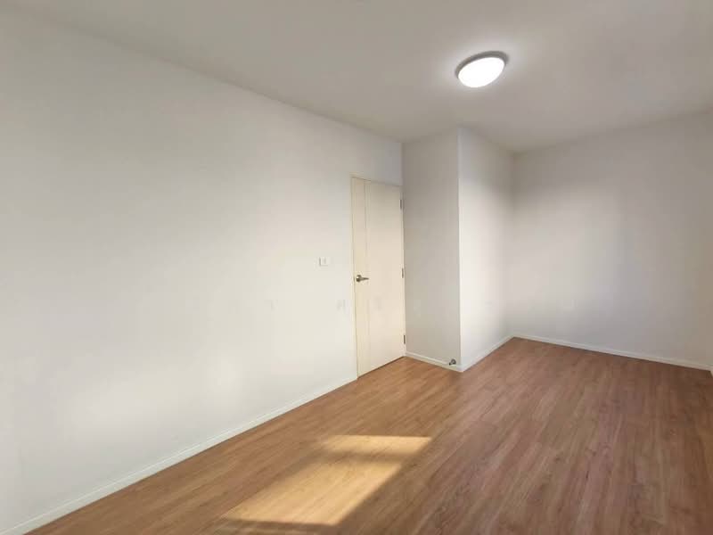 Baan Klang Muang Pinklao - Charan : บ้านกลางเมือง ปิ่นเกล้า - จรัญฯ, Nonthaburi, Bang Kruai, Bang Kruai, Nonthaburi, 3 Bedrooms, 145 sqm, Townhouse For Sale, by นันธิกา ศรีสุวรรณ, 500296472 - DDproperty.com
