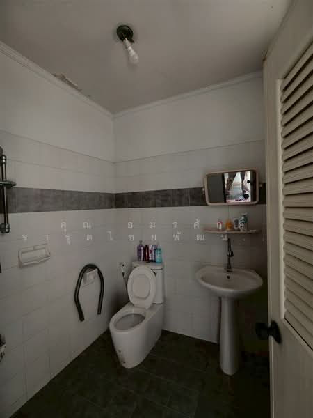 Baan Fah Rangsit Klong 4 : บ้านฟ้ารังสิต คลอง 4, ปทุมธานี, ทางหลวงแผ่นดินหมายเลข 305 ต.บึงยี่โถ อ.ธัญบุรี จ.ปทุมธานี, บึงยี่โถ, ธัญบุรี, ปทุมธานี, 100 ตร.ม., ทาวน์เฮ้าส์ ขาย, โดย คุณ อมรศักดิ์ จารุตไชยพัฒน์ (ดุ่ย), 500296481 - DDproperty.com