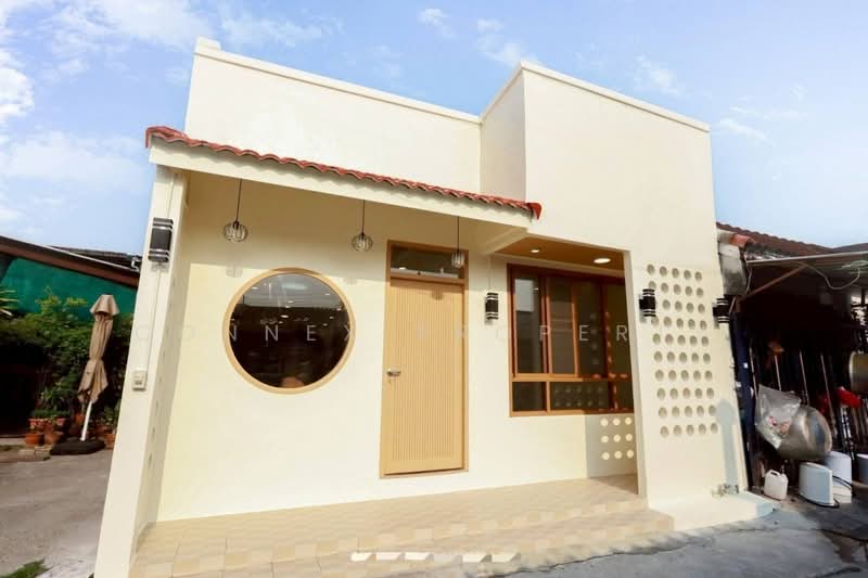 ทาวน์เฮ้าส์ ลาดพร้าว41 ซอย ภาวนา, Bangkok, ลาดพร้าว, Chan Kasem, Chatuchak, Bangkok, 2 Bedrooms, 21 sqm, Townhouse For Sale, by Connex Property, 500296521 - DDproperty.com