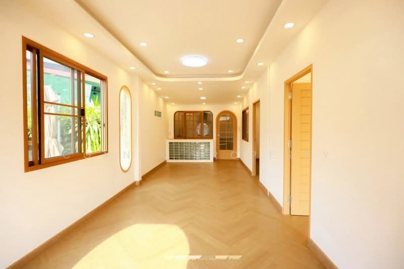 ทาวน์เฮ้าส์ ลาดพร้าว41 ซอย ภาวนา, Bangkok, ลาดพร้าว, Chan Kasem, Chatuchak, Bangkok, 2 Bedrooms, 21 sqm, Townhouse For Sale, by Connex Property, 500296521 - DDproperty.com