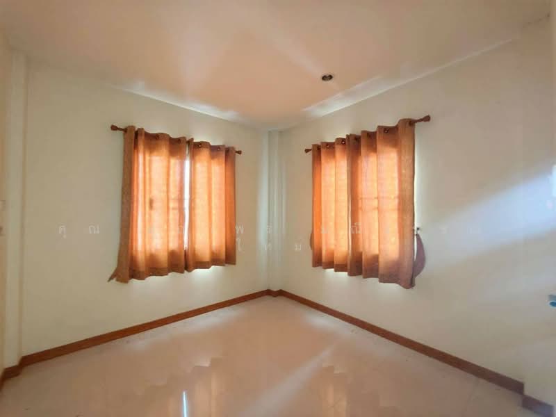 บ้านไปรยา คลอง 12 (Baan Prai Ya), Pathum Thani, ถนนลำลูกกา, Lam Sai, Lam Luk Ka, Pathum Thani, 3 Bedrooms, 150 sqm, Single Detached House For Sale, by คุณ สุภาพร มณีวรรณ (ใหม่), 500296523 - DDproperty.com