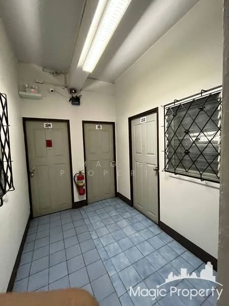 Commercial Building on Sukhumvit Road, Bangkok, สุขุมวิท, Khong Tan, Khlong Toei, Bangkok, , 600 sqm, Shophouse For Rent, by Magic Property, 500296528 - DDproperty.com