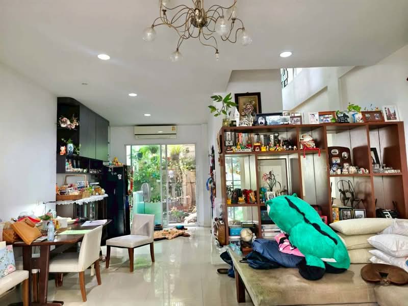 Baan Klang Muang Urbanion Kaset - Nawamin 2, Bangkok, Lat Pla Khao Road, Anusaowari, Bang Khen, Bangkok, 3 Bedrooms, 180 sqm, Townhouse For Sale, by คุณ สุภาพร มณีวรรณ (ใหม่), 500296533 - DDproperty.com