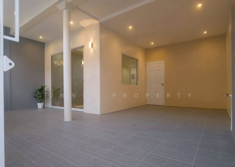 Narongsukniwet, Nonthaburi, เลี่ยงเมืองนนทบุรี, Talat Kwan, Muang Nonthaburi, Nonthaburi, 5 Bedrooms, 125 sqm, Townhouse For Sale, by Connex Property, 500296564 - DDproperty.com