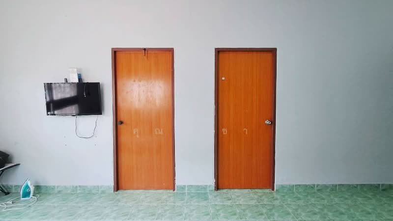 บ้านแฝด หมู่บ้านร่วมใจมีสุข บางละมุง, Chon Buri (Pattaya), ตะเคียนเตี้ย, Ta Khian Tia, Bang Lamung (Pattaya), Chon Buri (Pattaya), 2 Bedrooms, 100 sqm, Semi-Detached House (Twin House) For Sale, by คุณณิชชา, 500296585 - DDproperty.com