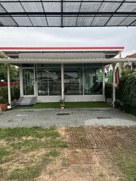 ขายที่ดินพร้อมร้านค้า ติดถนนหลัก ใกล้โลตัส ไร่กล้วย ศรีราชา, ชลบุรี, สุรศักดิ์, ศรีราชา, ชลบุรี, 200 ตร.ม., พื้นที่ขายของ ขาย, โดย ดุสิต แสงฟ้า, 500296605 - DDproperty.com
