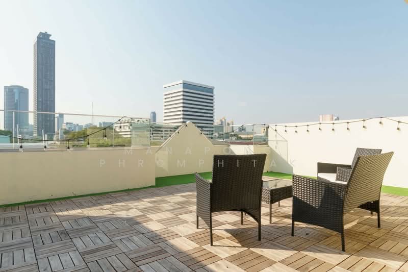 5-BR Townhouse, Bangkok, Khlong Tan Nua, Watthana, Bangkok, 5 Bedrooms, 400 sqm, Townhouse For Rent, by Manapong Phromphitak, 500296607 - DDproperty.com