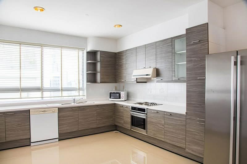 Krungthep Thani Tower, Bangkok, 56 Soi Sukhumvit 24, Khong Tan, Khlong Toei, Bangkok, 3 Bedrooms, 370 sqm, Condo For Rent, by Manapong Phromphitak, 500296641 - DDproperty.com