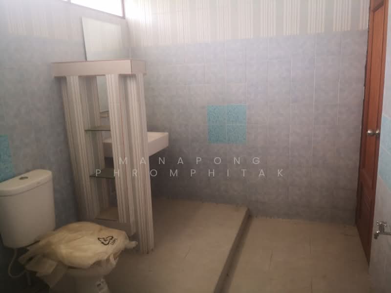 4-BR House, Bangkok, Hua Mak, Bang Kapi, Bangkok, 4 Bedrooms, 400 sqm, Single Detached House For Sale, by Manapong Phromphitak, 500296645 - DDproperty.com