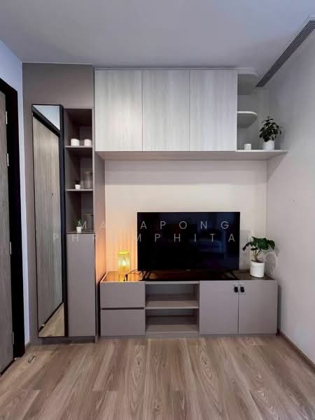 Oka Haus Sukhumvit 36, Bangkok, 3399 Rama 4 Road, Khong Tan, Khlong Toei, Bangkok, 1 Bedroom, 32 sqm, Condo For Rent, by Manapong Phromphitak, 500296650 - DDproperty.com