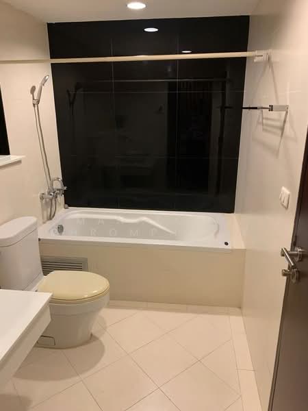 The Address Sukhumvit 42, Bangkok, 39  Soi Barbot 1, Sukhumvit Road, Phra Kanong, Khlong Toei, Bangkok, 1 Bedroom, 45 sqm, Condo For Rent, by Manapong Phromphitak, 500296666 - DDproperty.com