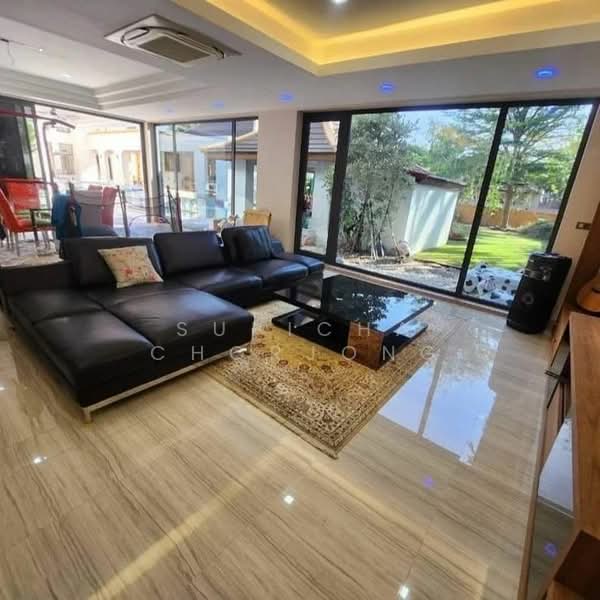 Phutara Estate : ภูธารา, ชลบุรี, 99 ถนนพัฒนาการ, หนองปรือ, บางละมุง, ชลบุรี, 1,600 ตร.ม., วิลล่า ขาย, โดย Supicha Chorjong, 500296670 - DDproperty.com