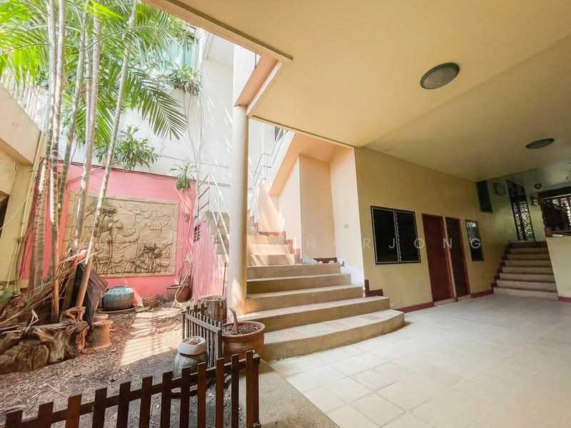 5-BR House, Chon Buri (Pattaya), Nong Pru, Bang Lamung (Pattaya), Chon Buri (Pattaya), 5 Bedrooms, 600 sqm, Single Detached House For Sale, by Supicha Chorjong, 500296673 - DDproperty.com
