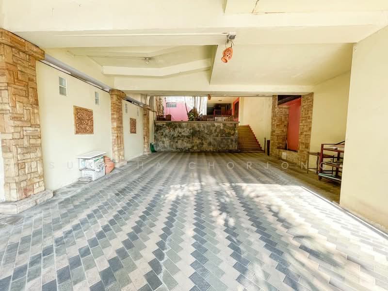 5-BR House, Chon Buri (Pattaya), Nong Pru, Bang Lamung (Pattaya), Chon Buri (Pattaya), 5 Bedrooms, 600 sqm, Single Detached House For Sale, by Supicha Chorjong, 500296673 - DDproperty.com