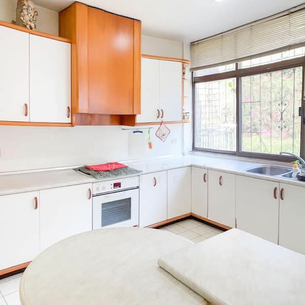 5-BR House, Chon Buri (Pattaya), Nong Pru, Bang Lamung (Pattaya), Chon Buri (Pattaya), 5 Bedrooms, 600 sqm, Single Detached House For Sale, by Supicha Chorjong, 500296673 - DDproperty.com