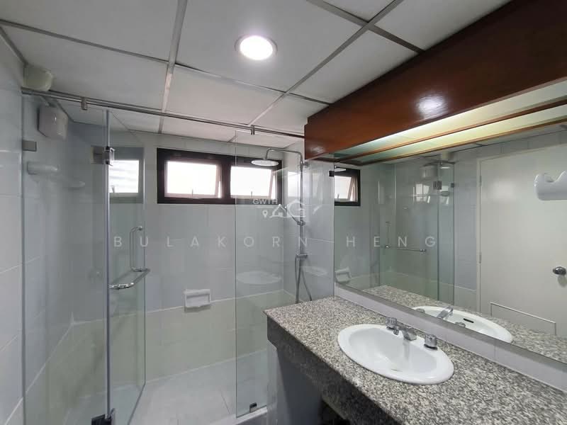 Four Wings Mansion, Bangkok, 32 Soi Sukhumvit 11, Khlongtoei Nua, Watthana, Bangkok, 3 Bedrooms, 220 sqm, Condo For Rent, by Bulakorn Heng, 500296686 - DDproperty.com