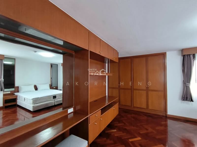 Four Wings Mansion, Bangkok, 32 Soi Sukhumvit 11, Khlongtoei Nua, Watthana, Bangkok, 3 Bedrooms, 220 sqm, Condo For Rent, by Bulakorn Heng, 500296686 - DDproperty.com