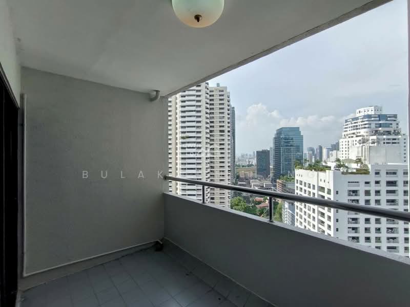 Four Wings Mansion, Bangkok, 32 Soi Sukhumvit 11, Khlongtoei Nua, Watthana, Bangkok, 3 Bedrooms, 220 sqm, Condo For Rent, by Bulakorn Heng, 500296686 - DDproperty.com