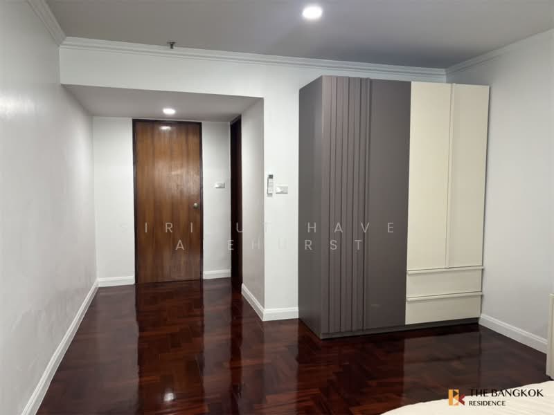 Baan Suanpetch, Bangkok, 18 Soi Sukhumvit 39, Khlong Tan Nua, Watthana, Bangkok, 3 Bedrooms, 135 sqm, Condo For Sale, by Sirirut Havee Akehurst, 500296696 - DDproperty.com