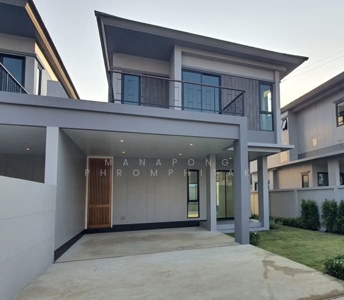 Array Phetkasem 110, Bangkok, Soi Petchkasem 110 Yeak 1, Nong Kang Plu, Nong Khaem, Bangkok, 3 Bedrooms, 195 sqm, Semi-Detached House (Twin House) For Sale, by Manapong Phromphitak, 500296712 - DDproperty.com